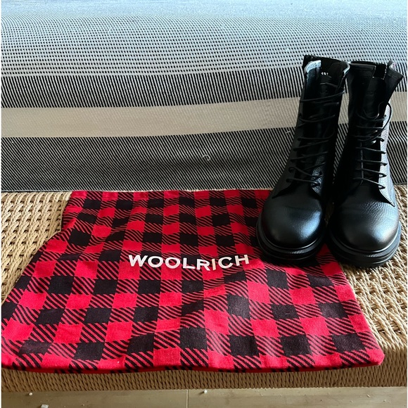 Wool rich women’s “work boot” size 38 (us7) - Picture 2 of 6